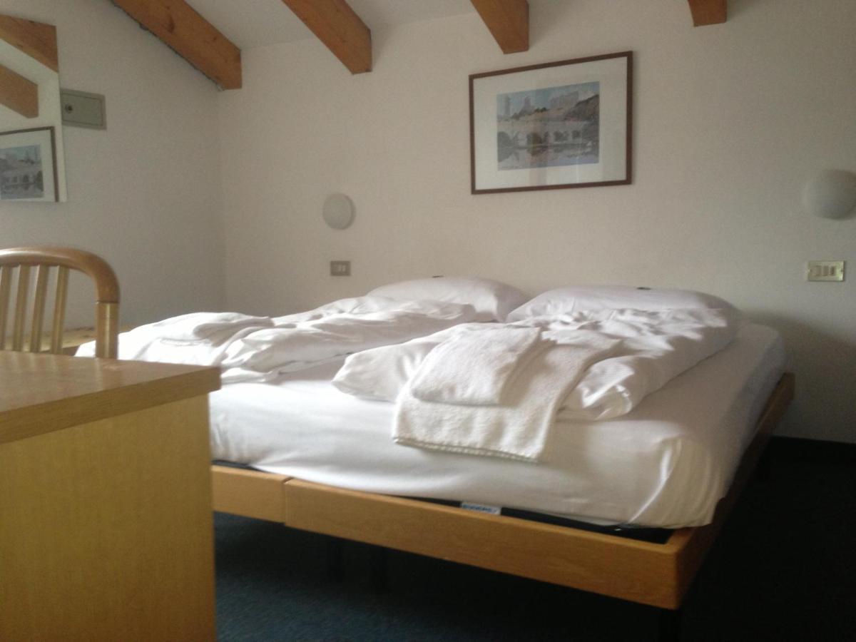 קאבדג'ו Hotel Olisamir מראה חיצוני תמונה