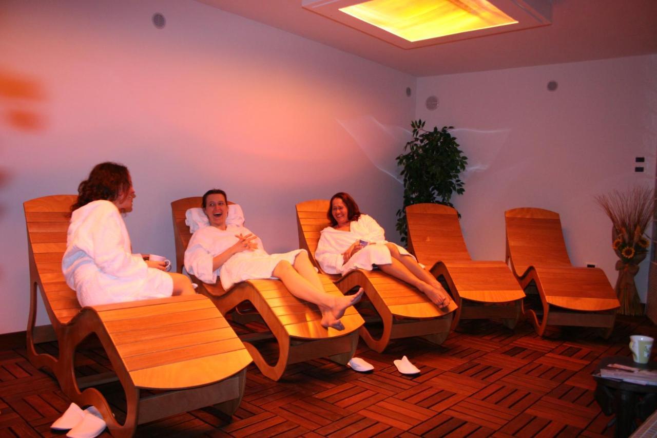 קאבדג'ו Hotel Olisamir מראה חיצוני תמונה