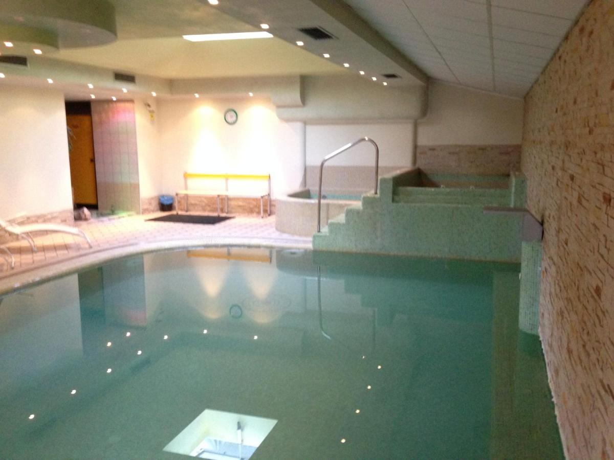 קאבדג'ו Hotel Olisamir מראה חיצוני תמונה