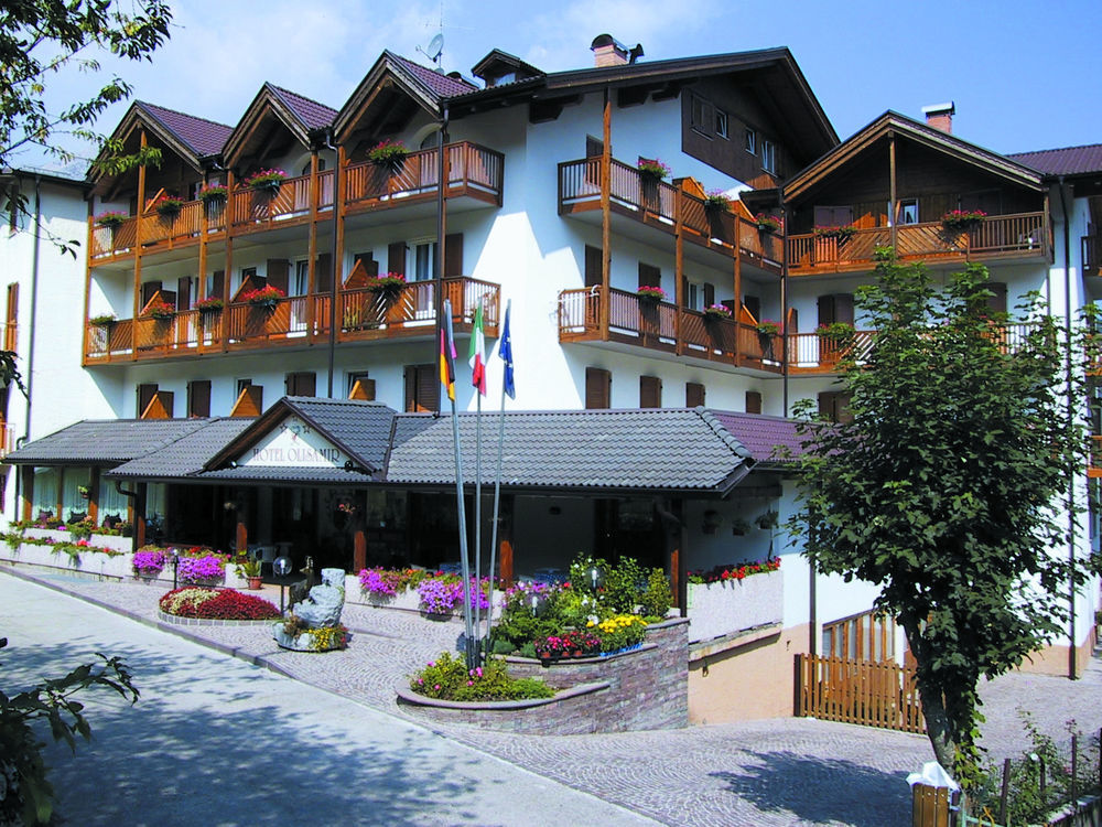 קאבדג'ו Hotel Olisamir מראה חיצוני תמונה